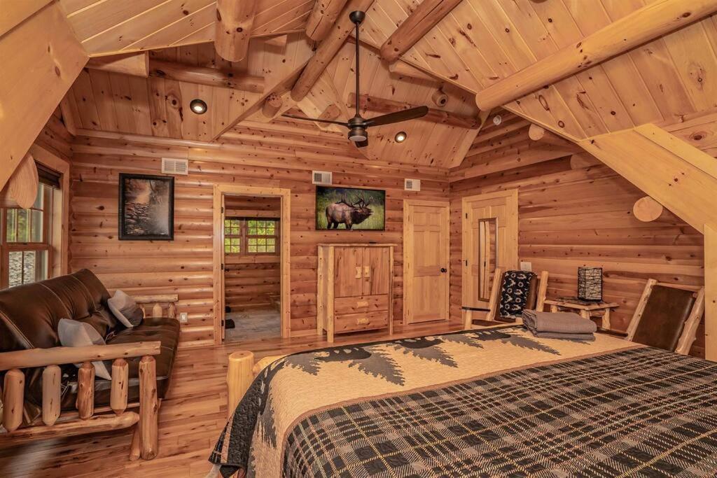 Roaring Fork Lodge Гатлинбург Экстерьер фото