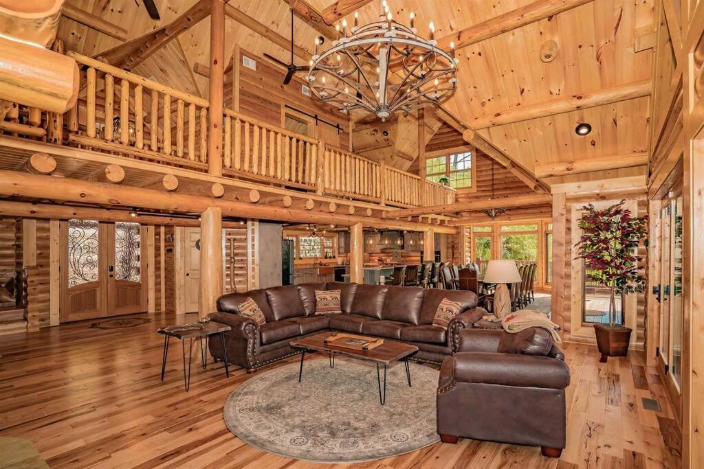 Roaring Fork Lodge Гатлинбург Экстерьер фото
