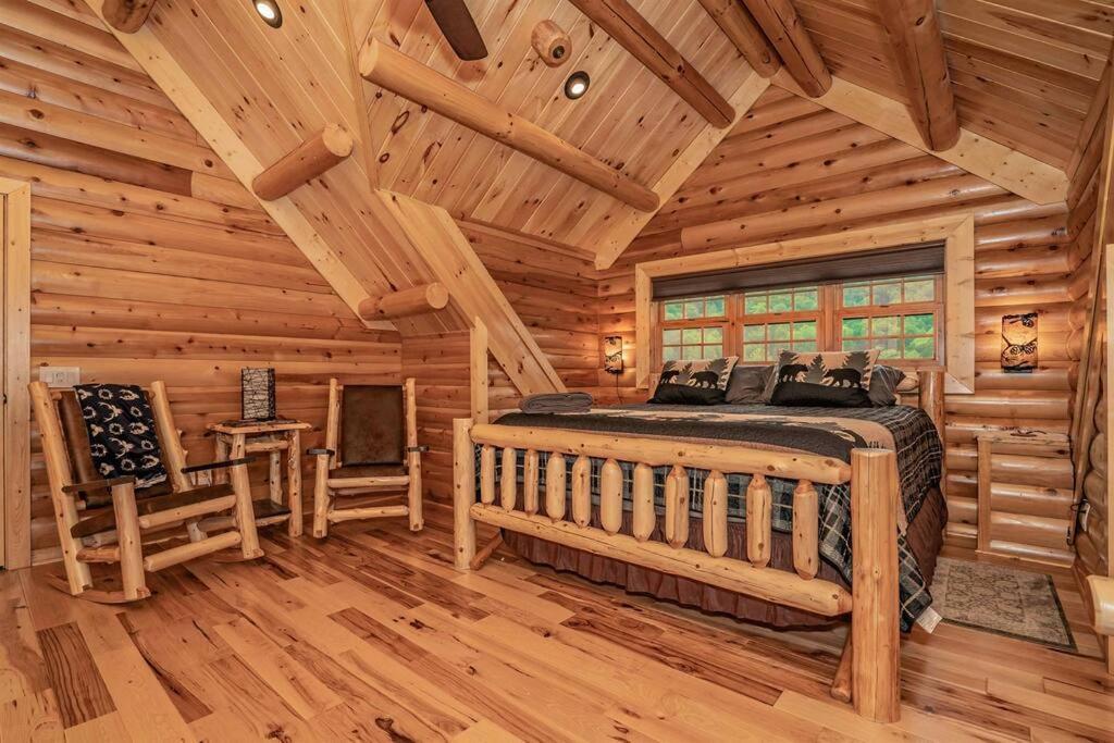 Roaring Fork Lodge Гатлинбург Экстерьер фото